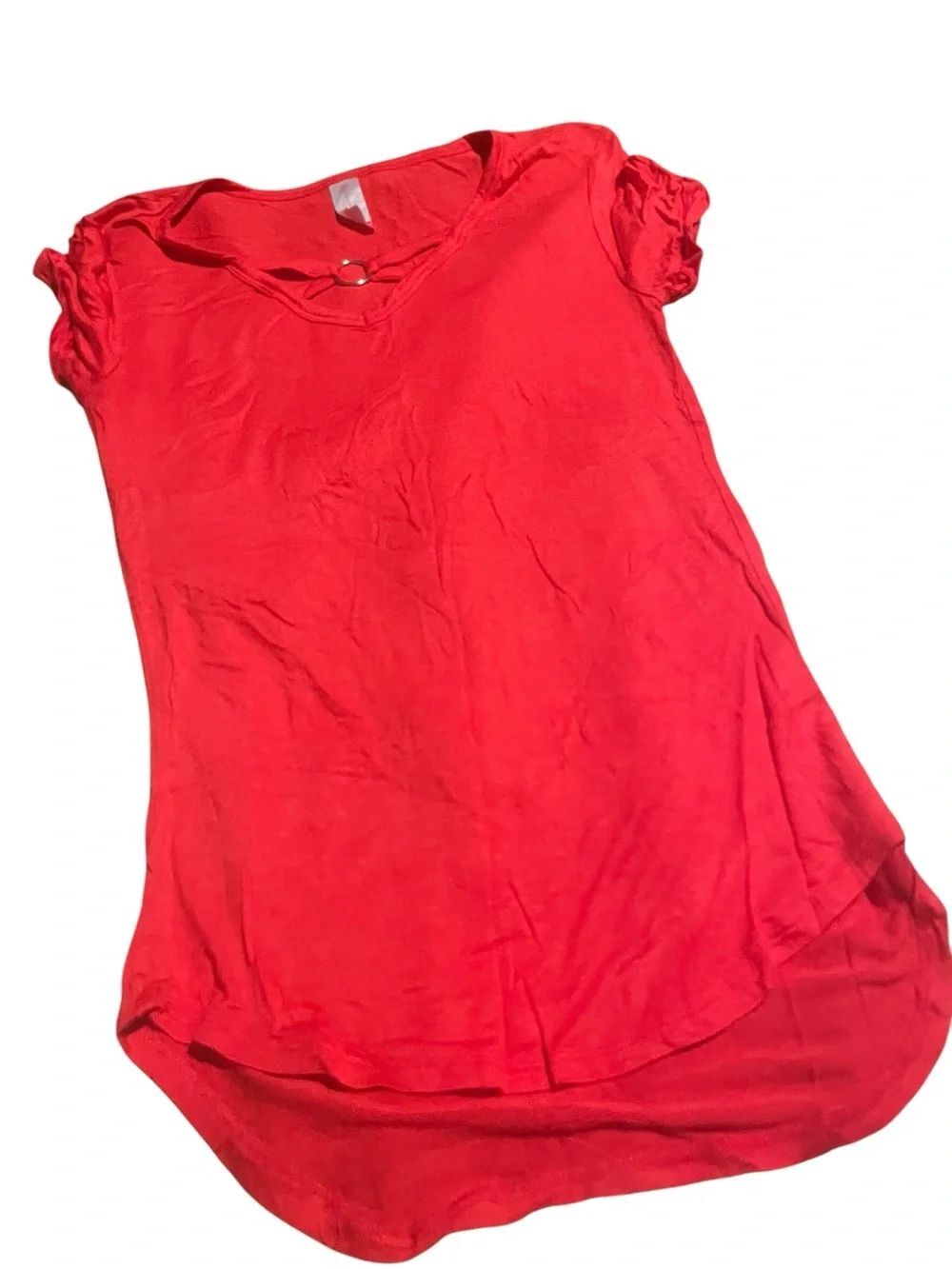 New directions size small Women’s Red Short Sleeve V-Neck Top